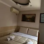Ideal Hotel